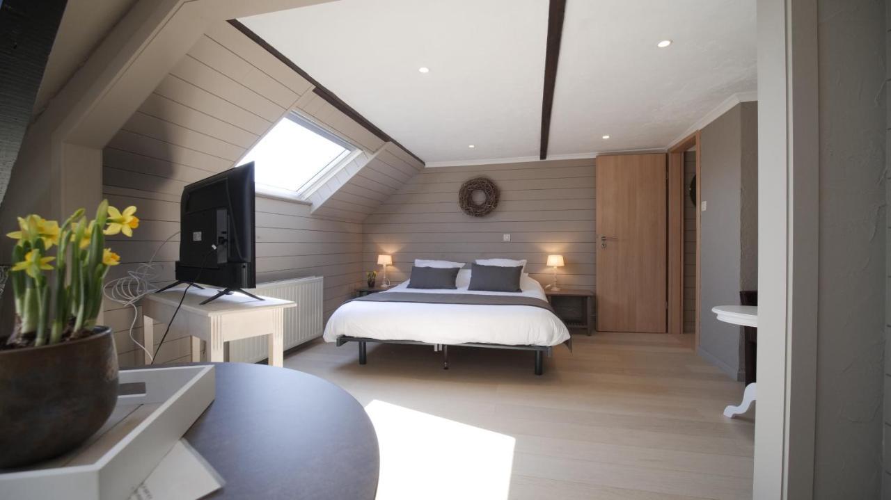 Auberge La Hutte Lurette Paliseul Luaran gambar
