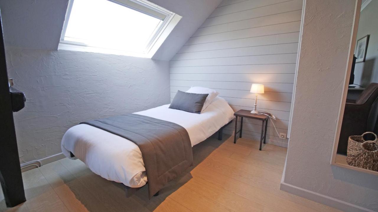 Auberge La Hutte Lurette Paliseul Luaran gambar